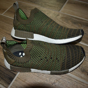 Adidas Originals NMD R1 STLT Primeknit
